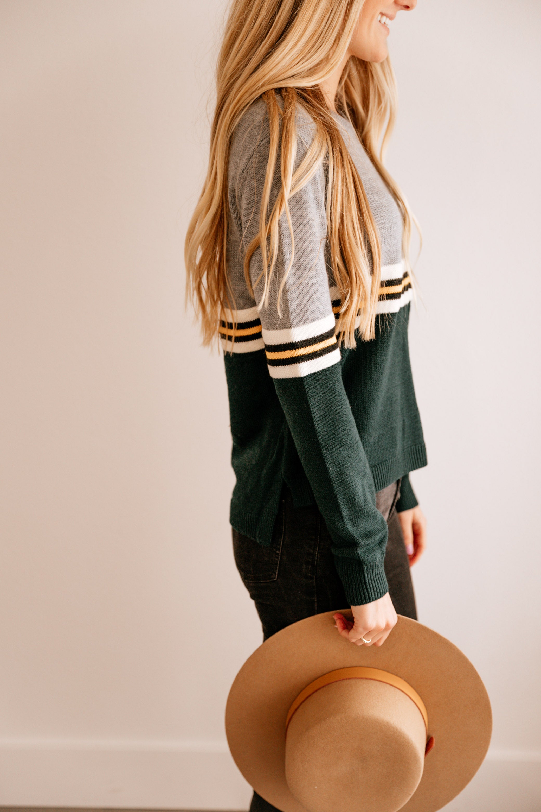 Striped Contrast Crop Sweater