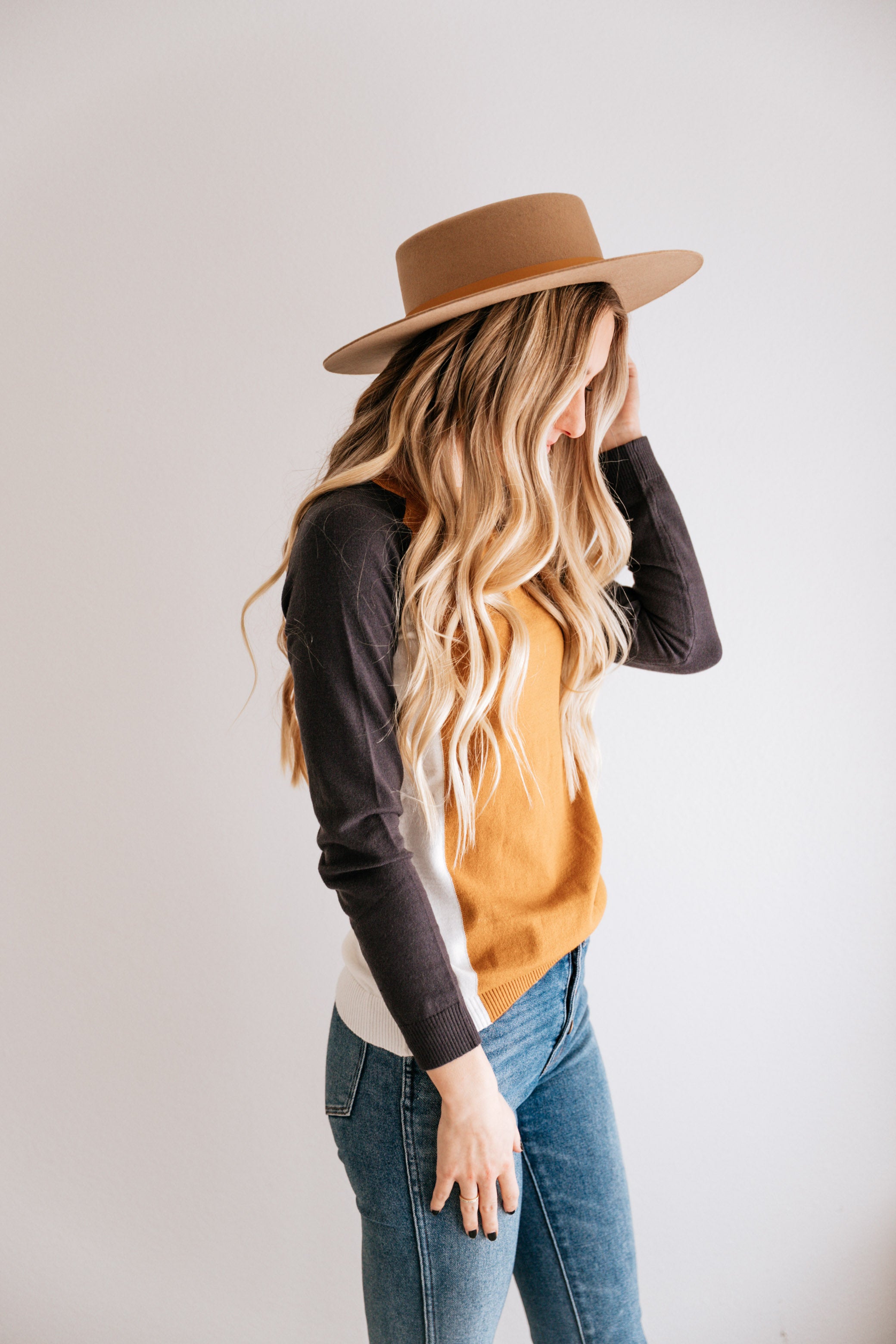 Color Block Crew Neck Sweater