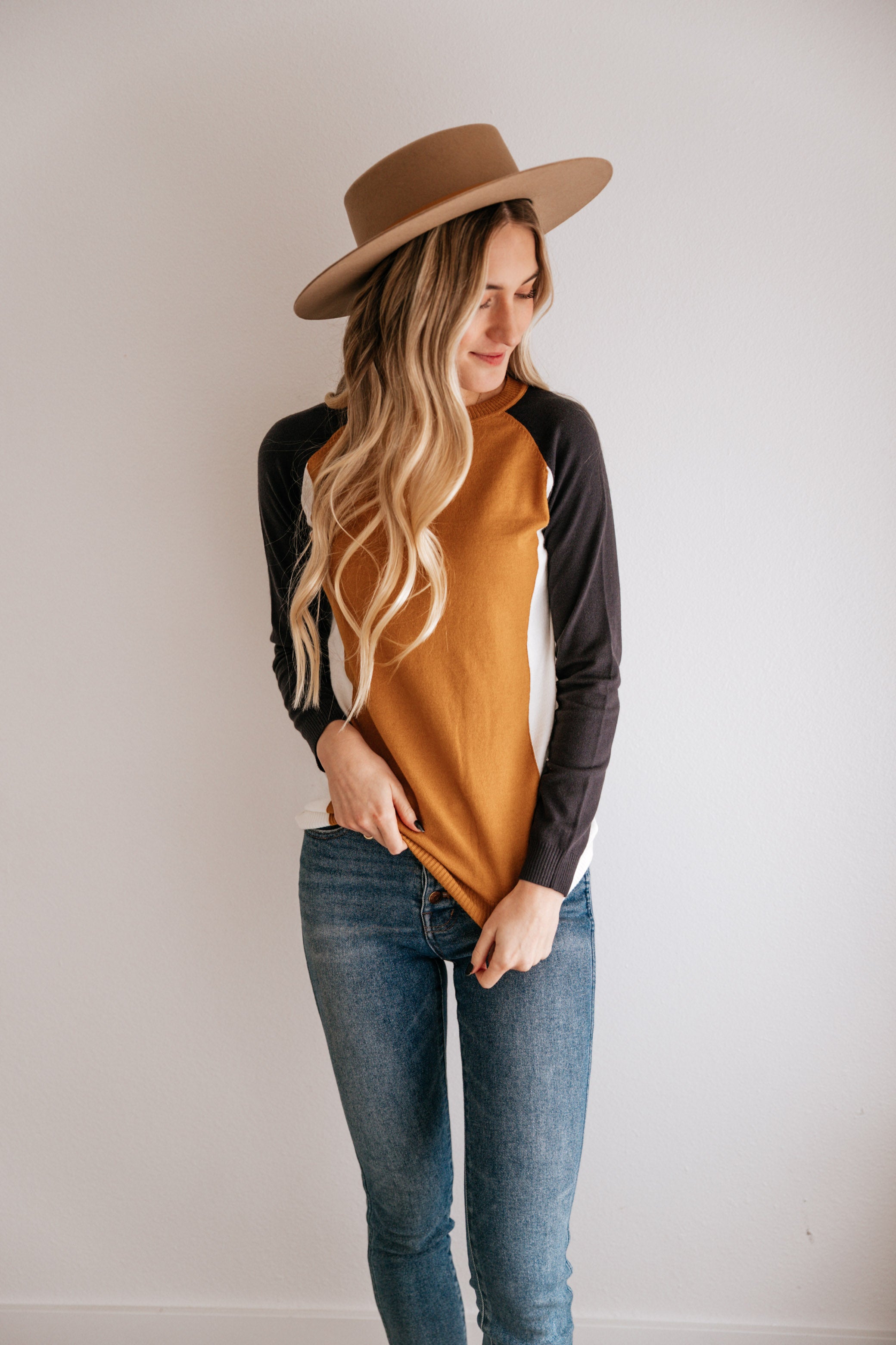 Color Block Crew Neck Sweater