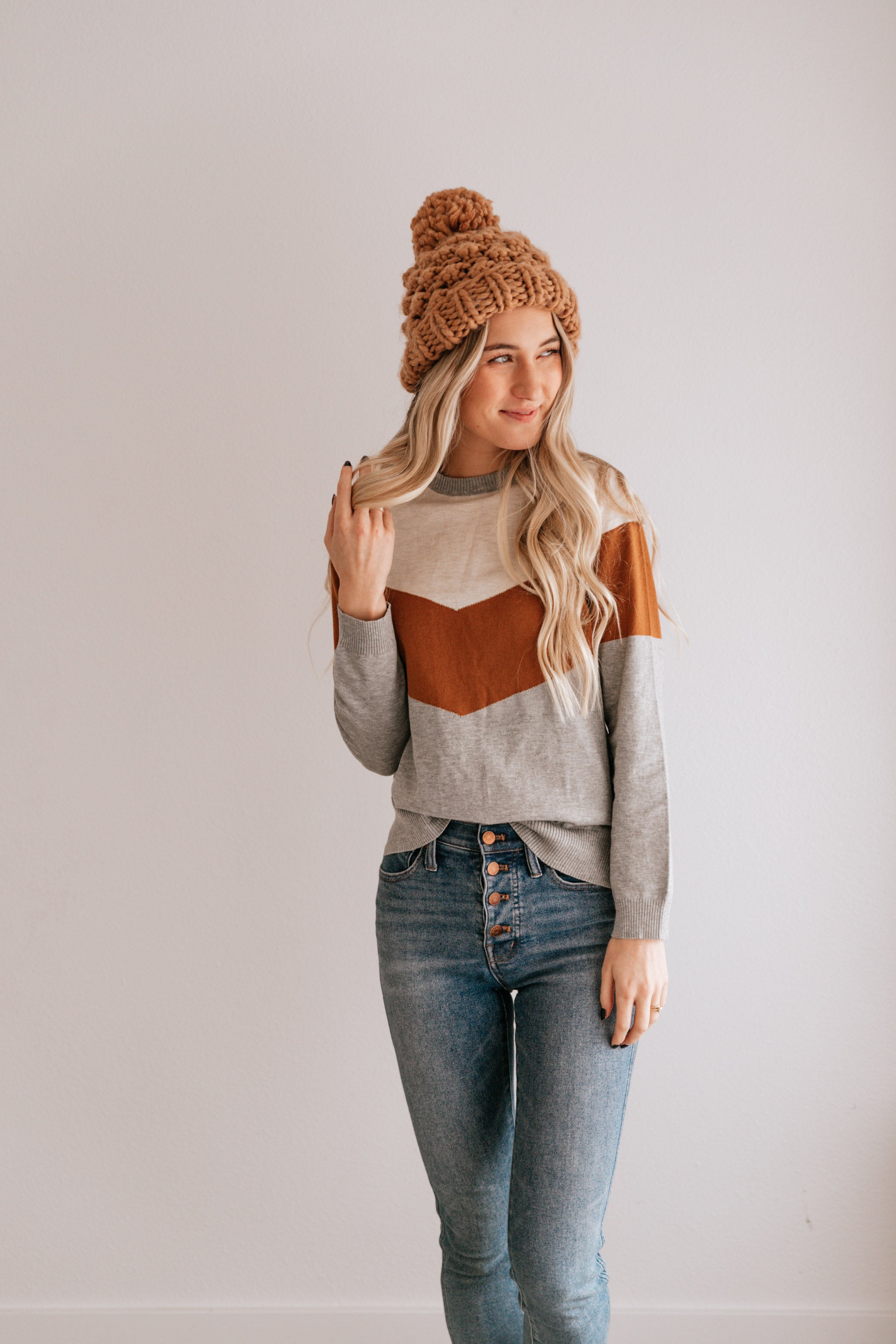 Color Block Crew Neck Sweater